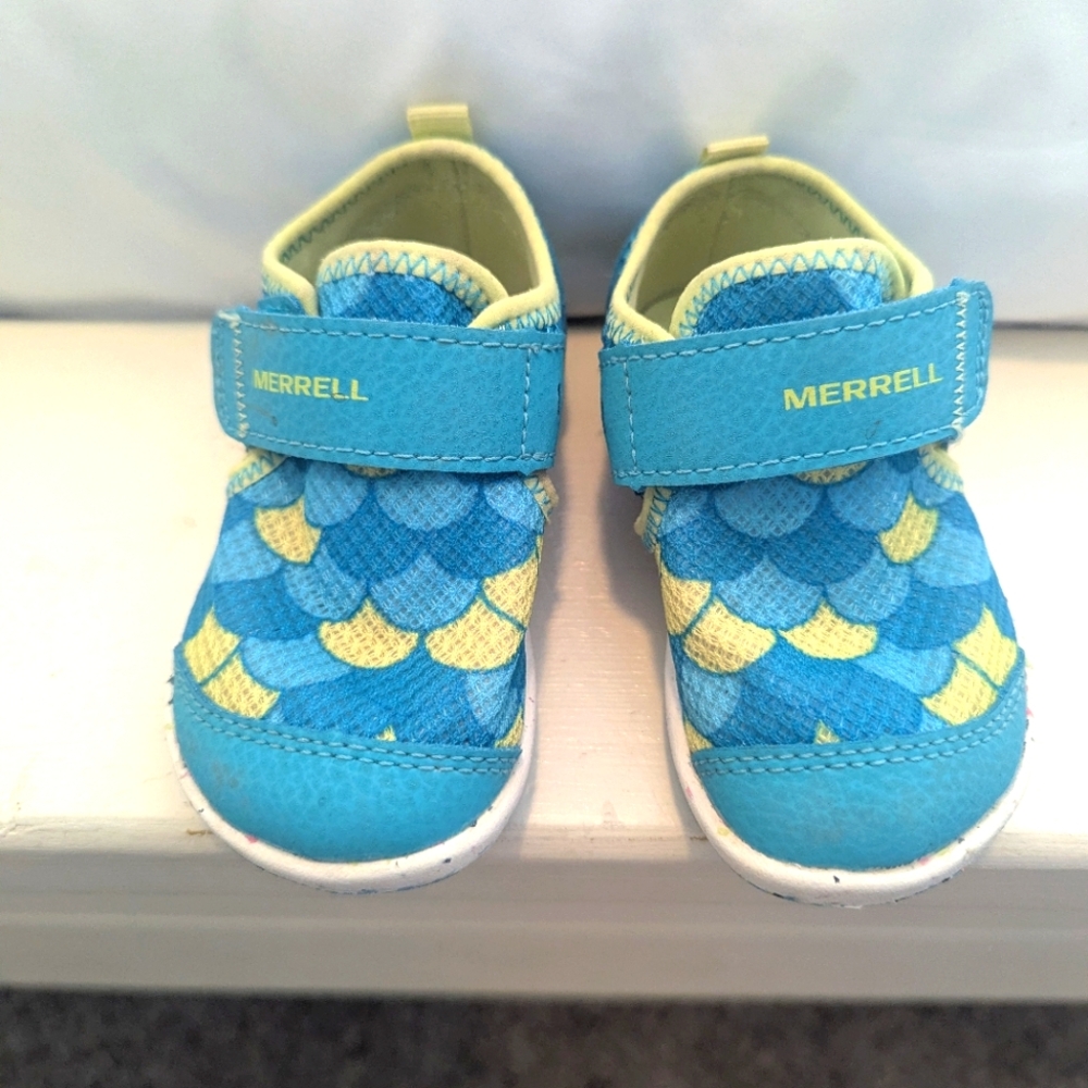 Merrell Kids Bare steps Unisex Blue 5 Little Kid